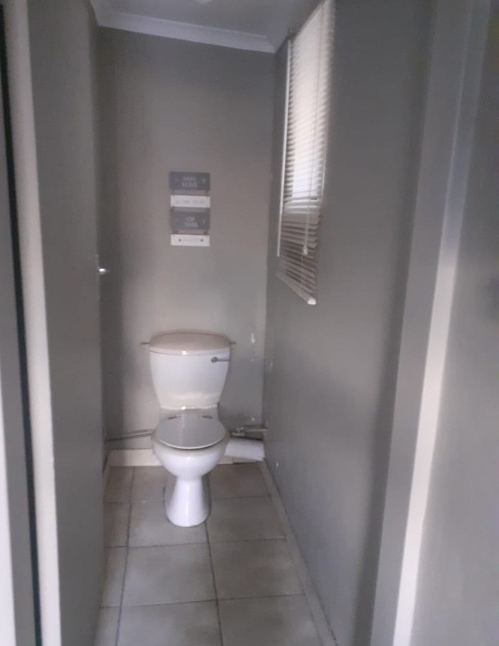 4 Bedroom Property for Sale in Odendaalsrus Free State